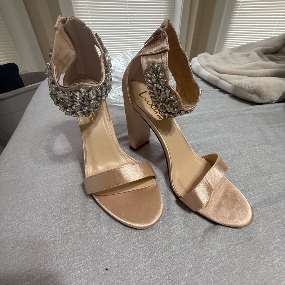 Lulu’s Nude Block Heels